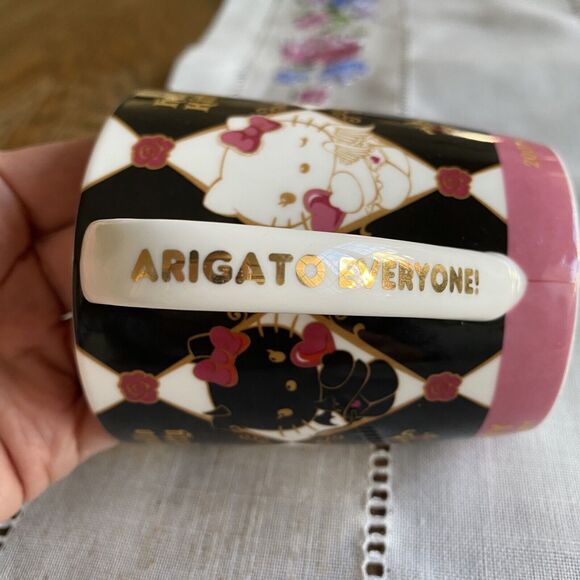 Hello Kitty Coffee Mug 40th Anniversary Angel Devil Scene Rare Sanrio - Picture 5 of 8